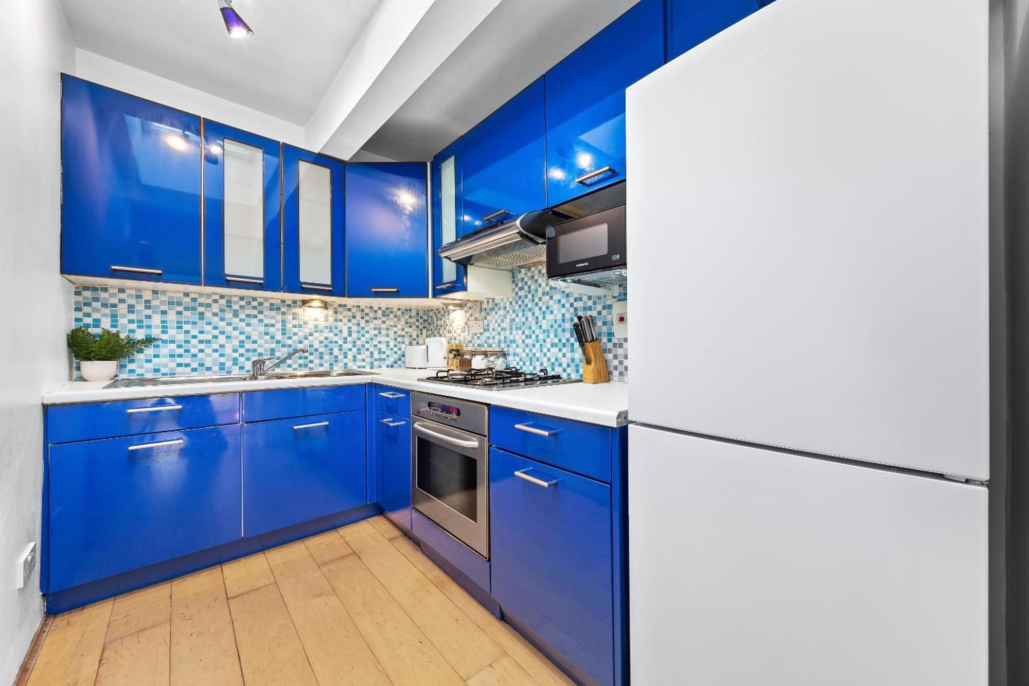 Balcony Blue Theme 1 Bedroom Central London Luxury Flat Near Hyde Park! Accommodates Up To 6! Double Sofa Bed And Next To Station! ภายนอก รูปภาพ