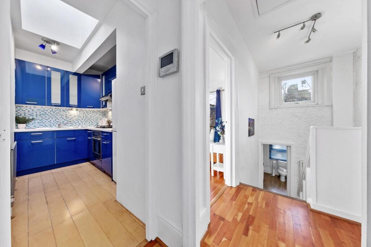 Balcony Blue Theme 1 Bedroom Central London Luxury Flat Near Hyde Park! Accommodates Up To 6! Double Sofa Bed And Next To Station! ภายนอก รูปภาพ
