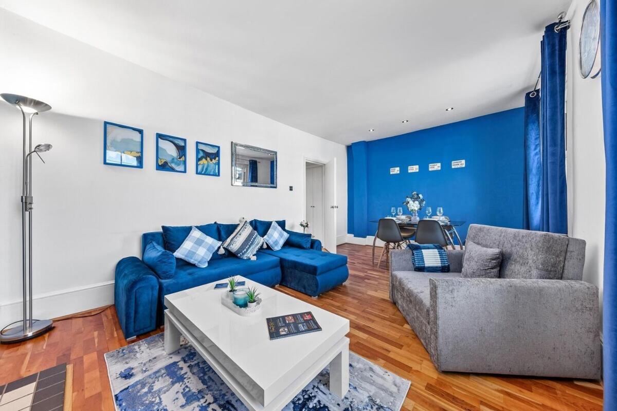 Balcony Blue Theme 1 Bedroom Central London Luxury Flat Near Hyde Park! Accommodates Up To 6! Double Sofa Bed And Next To Station! ภายนอก รูปภาพ